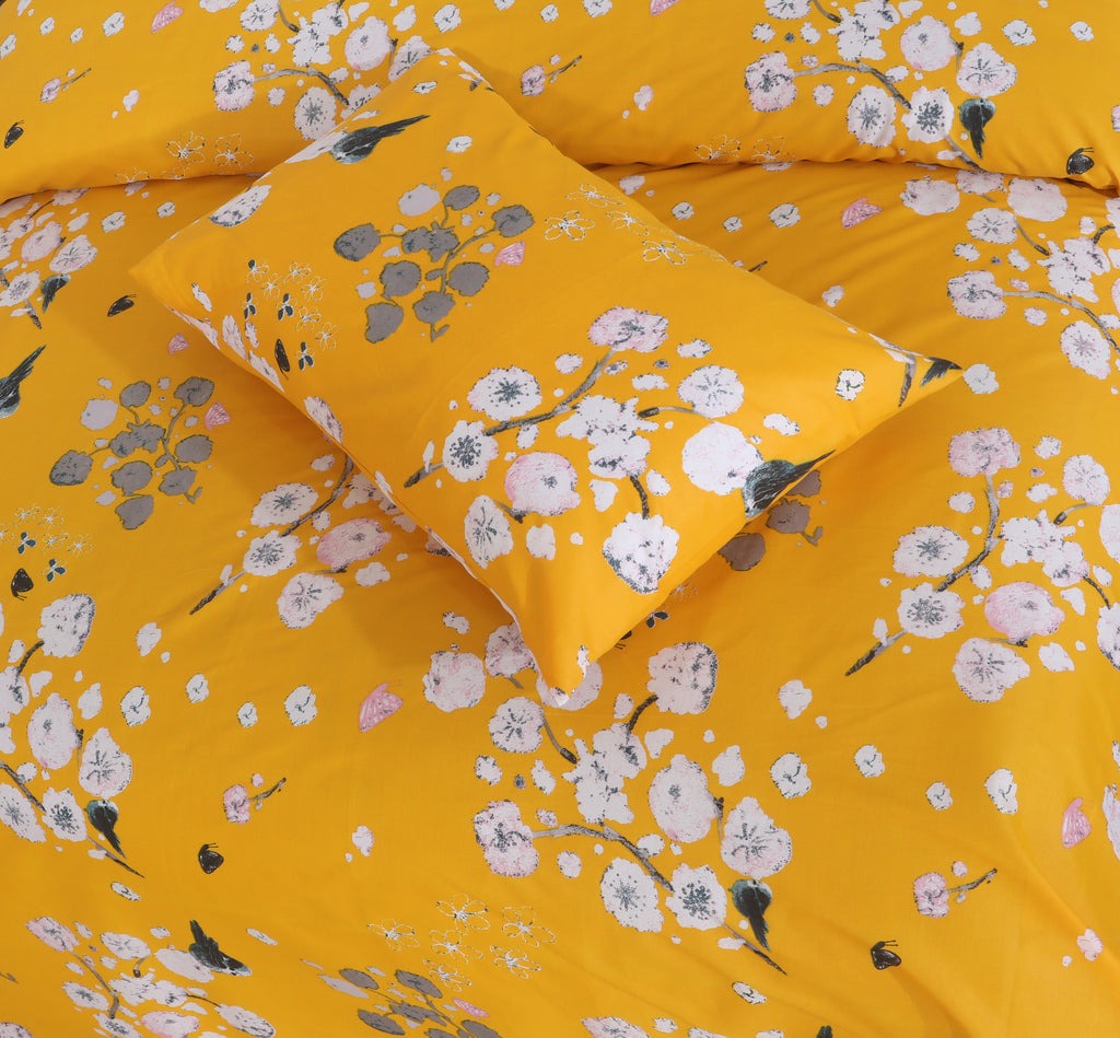 Golden Flora Printed Bed Sheet Set – King Size