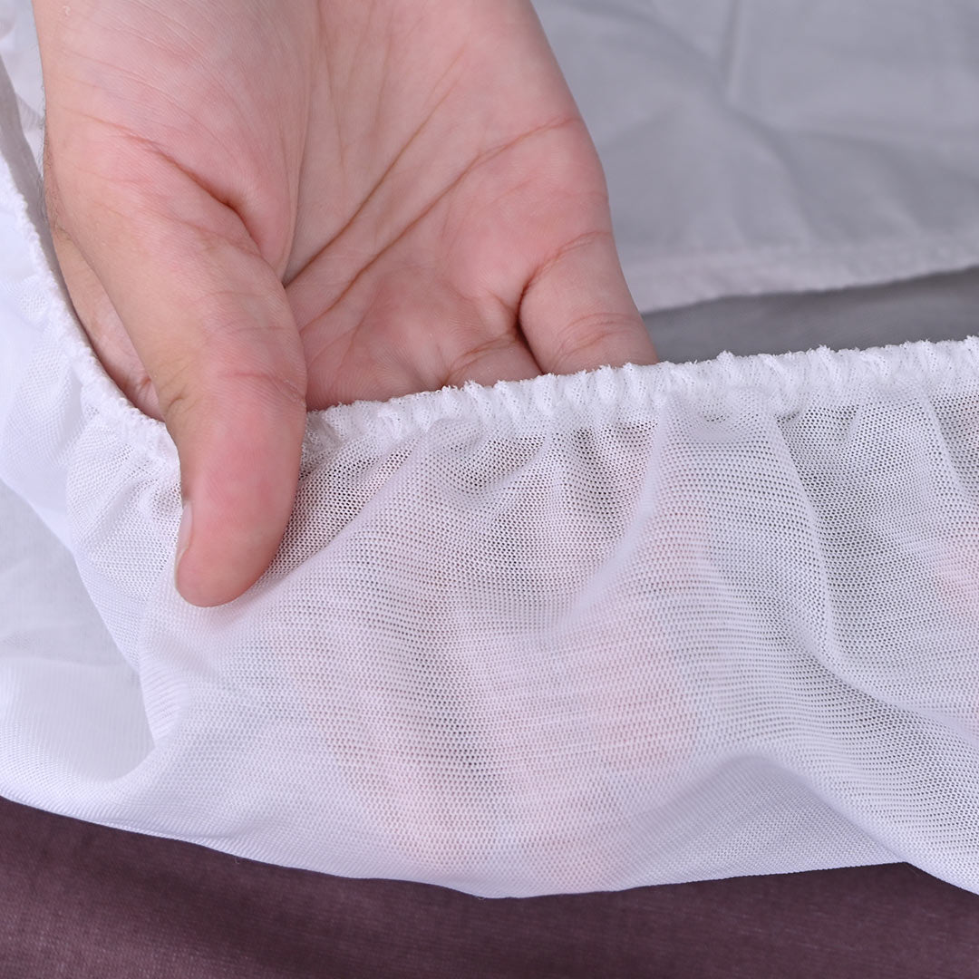 Poly Cotton Jersey Waterproof Mattress Protector In Brown Color With Elastic Fitting